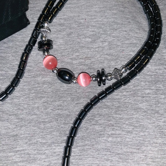 Necklace and bracelet set 💕 - Picture 2 of 2